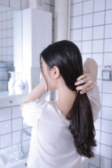 一个人看的免费高清WWW视频